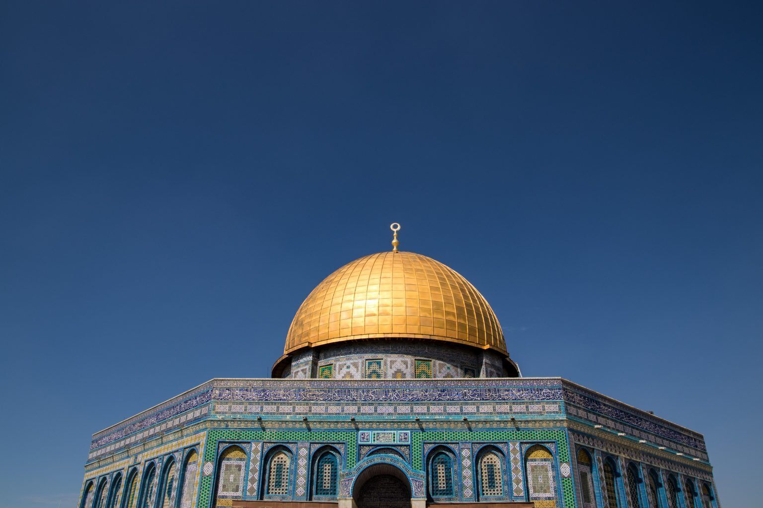 Islam - przewodnik po podstawach i tradycjach